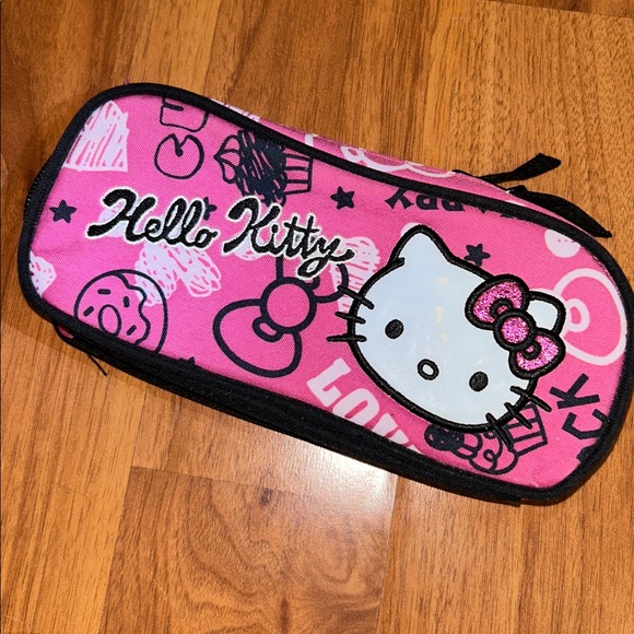 Hello Kitty Graffiti Pencil Case Pouch - Picture 1 of 11